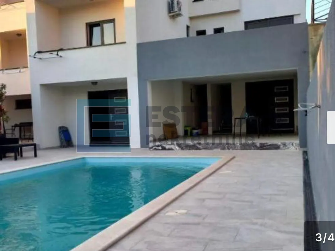 kuća 244 m2 prodaja biograd na moru, 8 apartmana, bazen - slika 4