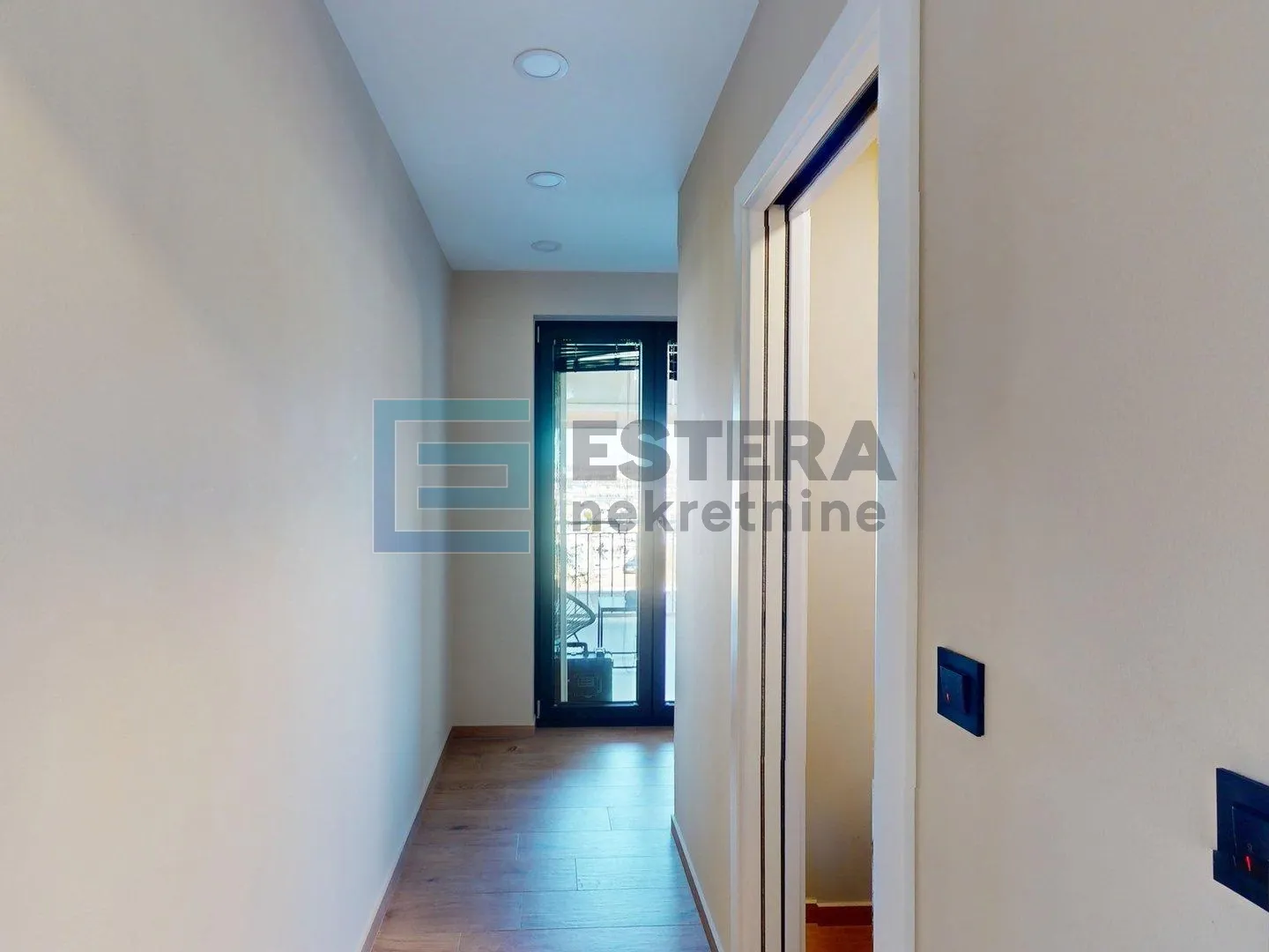 stan prodaja 1. red do mora, biograd na moru, 79 m2 - slika 11