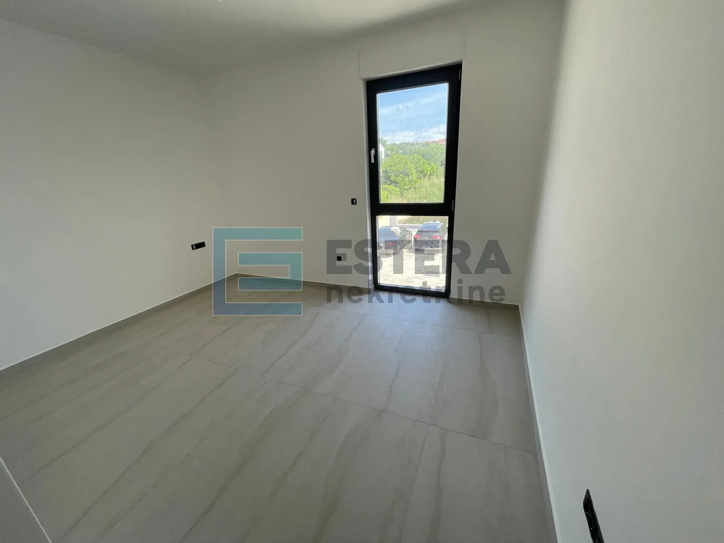 apartman 95 m2 prodaja diklo, zadar, 2. kat, 3s, 2 parkinga, 50 m od mora - slika 7