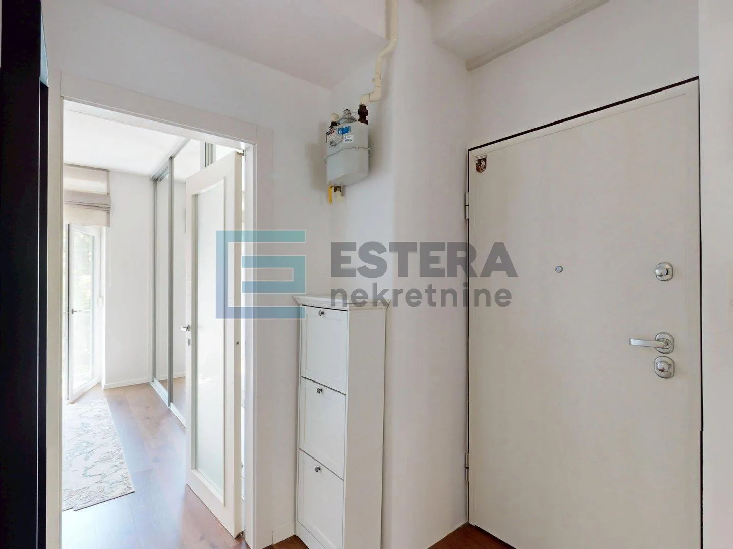 stan 64 m2 najam centar, primorska 2s, visoko prizemlje, balkon - slika 13