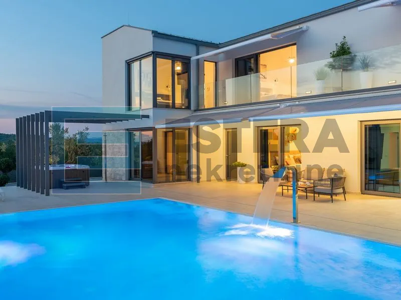 vila unutrašnjost istre 450 m2 - slika 4