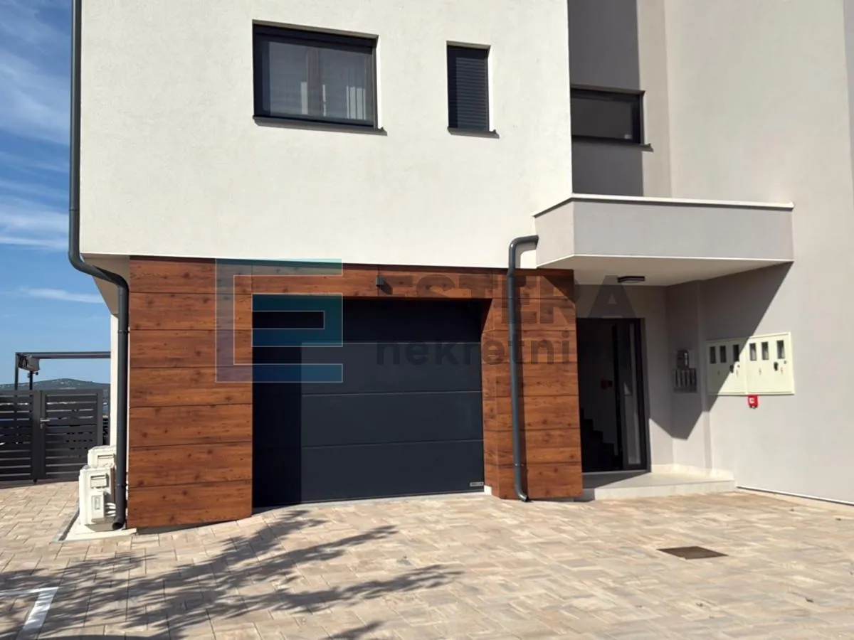 apartman prodaja sveti filip i jakov 177 m2 penthouse !!! - slika 23