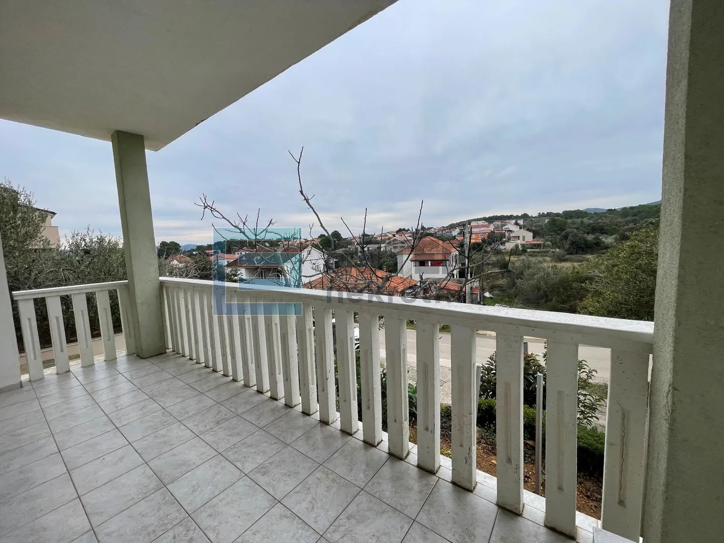 apartmanska kuća m2 prodaja, pašman, ždrelac, 60 m od mora, garaža - slika 19