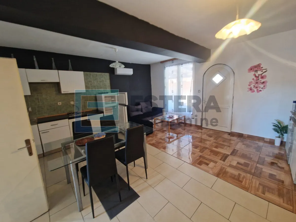 kuća 350 m2 prodaja donji karin, 2 stana i pomoćna zgrada s 2 apartmana - slika 36