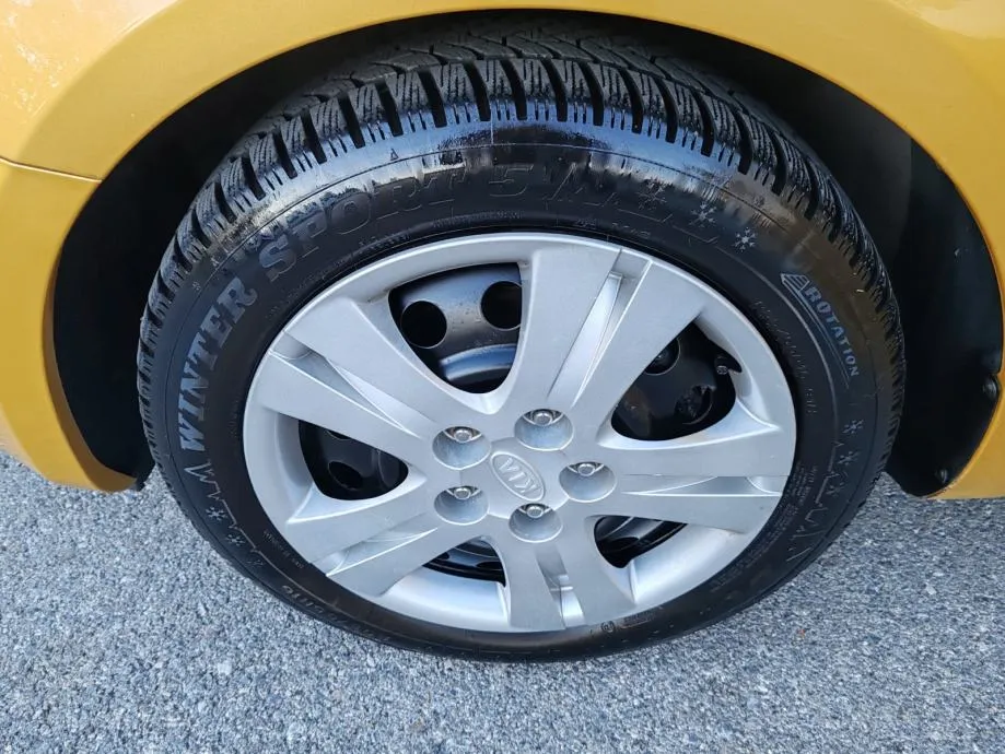 kia ceed (cee'd) 1,6 crdi ,2009g, 173000 km, kartice 24/36 rata - slika 7