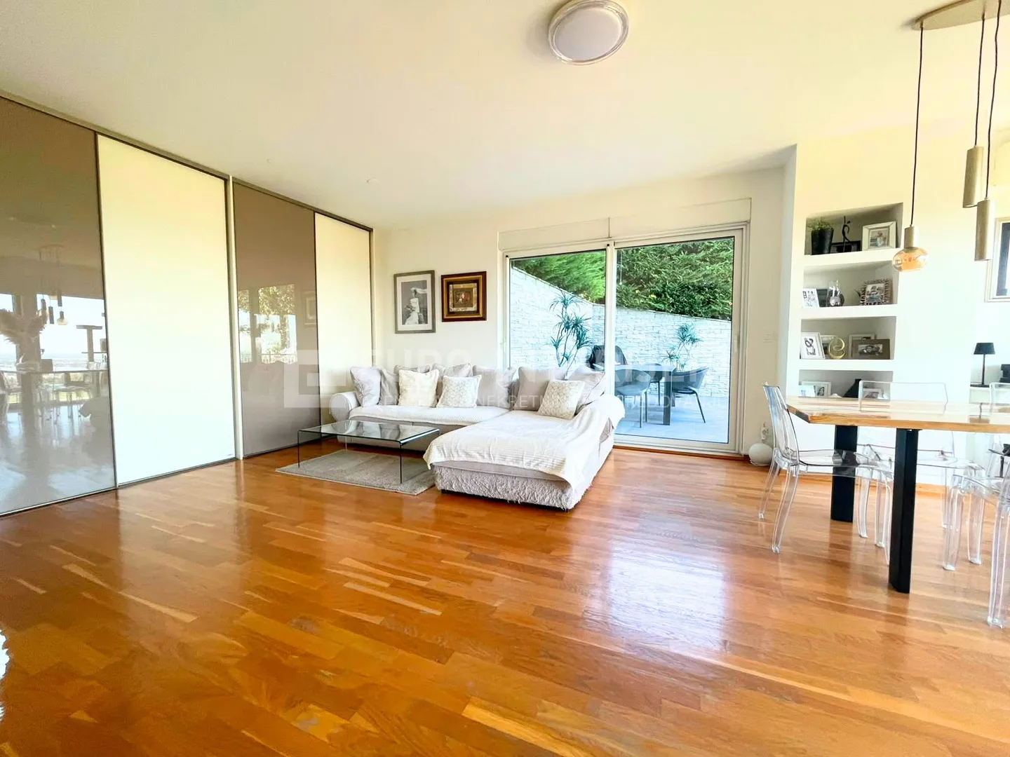 zagreb, borčec, dvoetažan četverosoban stan 116 m2 s privatnim vrtom 390 m2 + 2 pm - slika 3