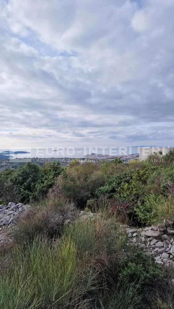 primošten - zemljište 2.288 m² s građevinskom dozvolom - slika 3