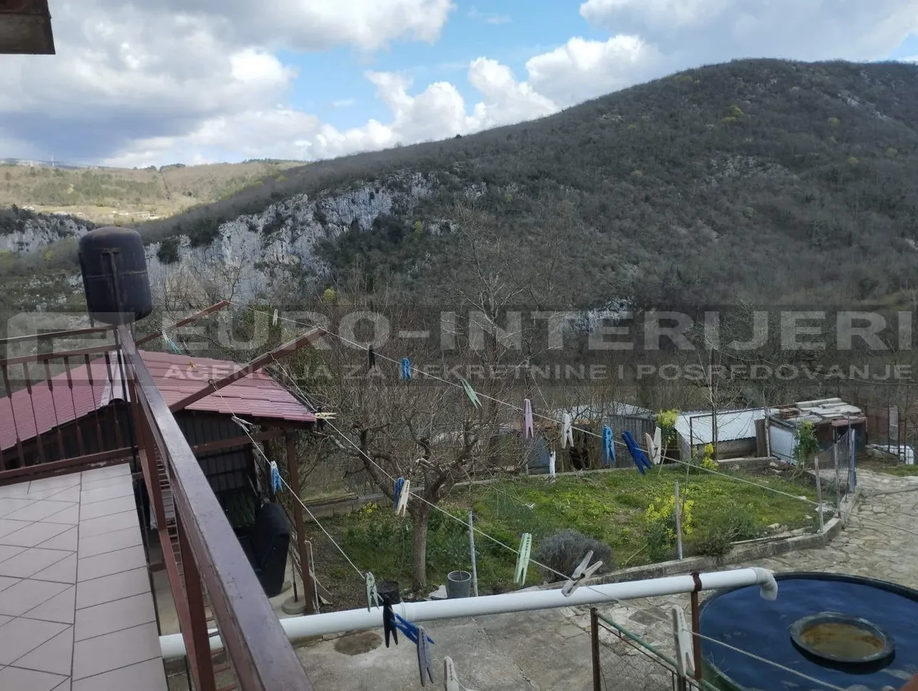 prodajemo kuću u istri - okolica buzeta - slika 17