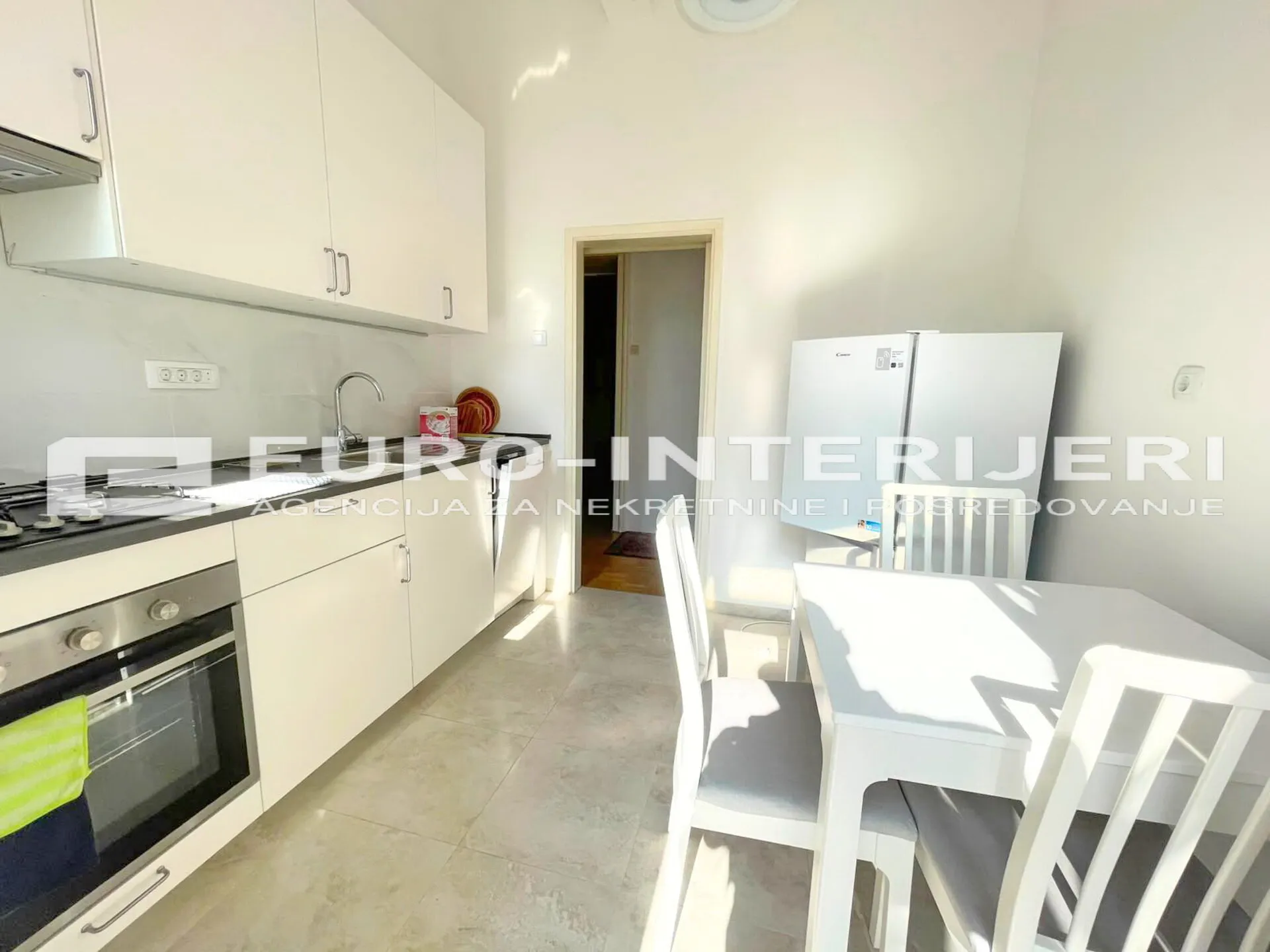 zagreb centar medulićeva ul. trosoban stan 94 m² najam + gm - slika 14