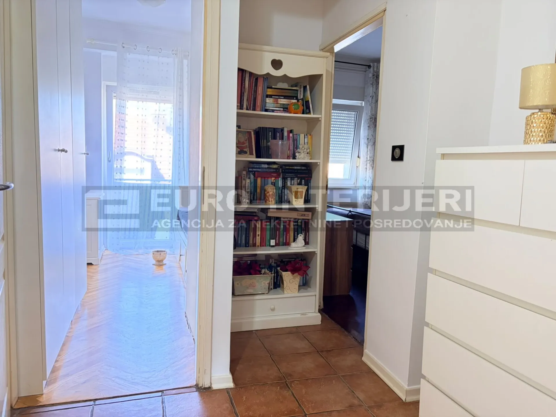 zagreb brozova ul. trosoban stan ukupne površine 78 m2 + pm - slika 17