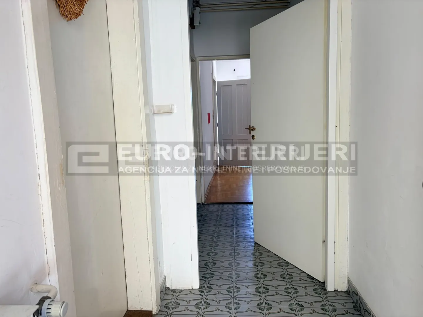 zagreb, pantovčak, dvosoban stan, 60 m² + balkon - slika 13