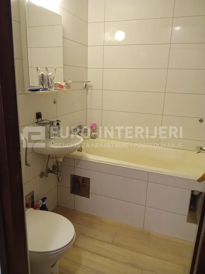 najam - špansko 71,59 m2, dvoipolsobni - slika 13