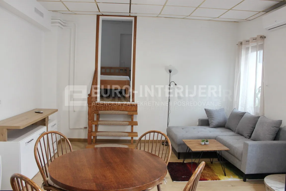 stan za najam - trokut novouređen površine 45 m2 - slika 5