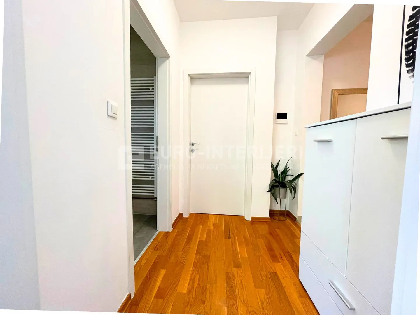 zagreb, borčec, dvoetažan četverosoban stan 116 m2 s privatnim vrtom 390 m2 + 2 pm - slika 23
