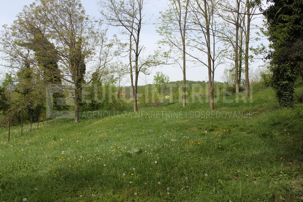 građevinsko zemljište 830 m², iii bizek - slika 3