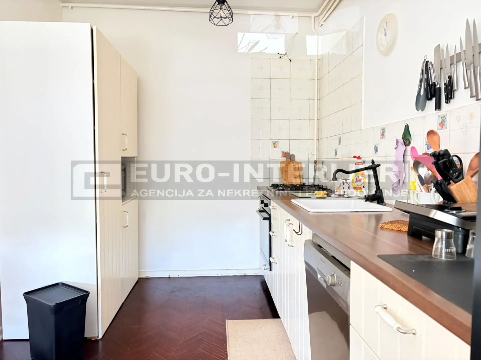 zagreb brozova ul. trosoban stan ukupne površine 78 m² + pm - slika 9