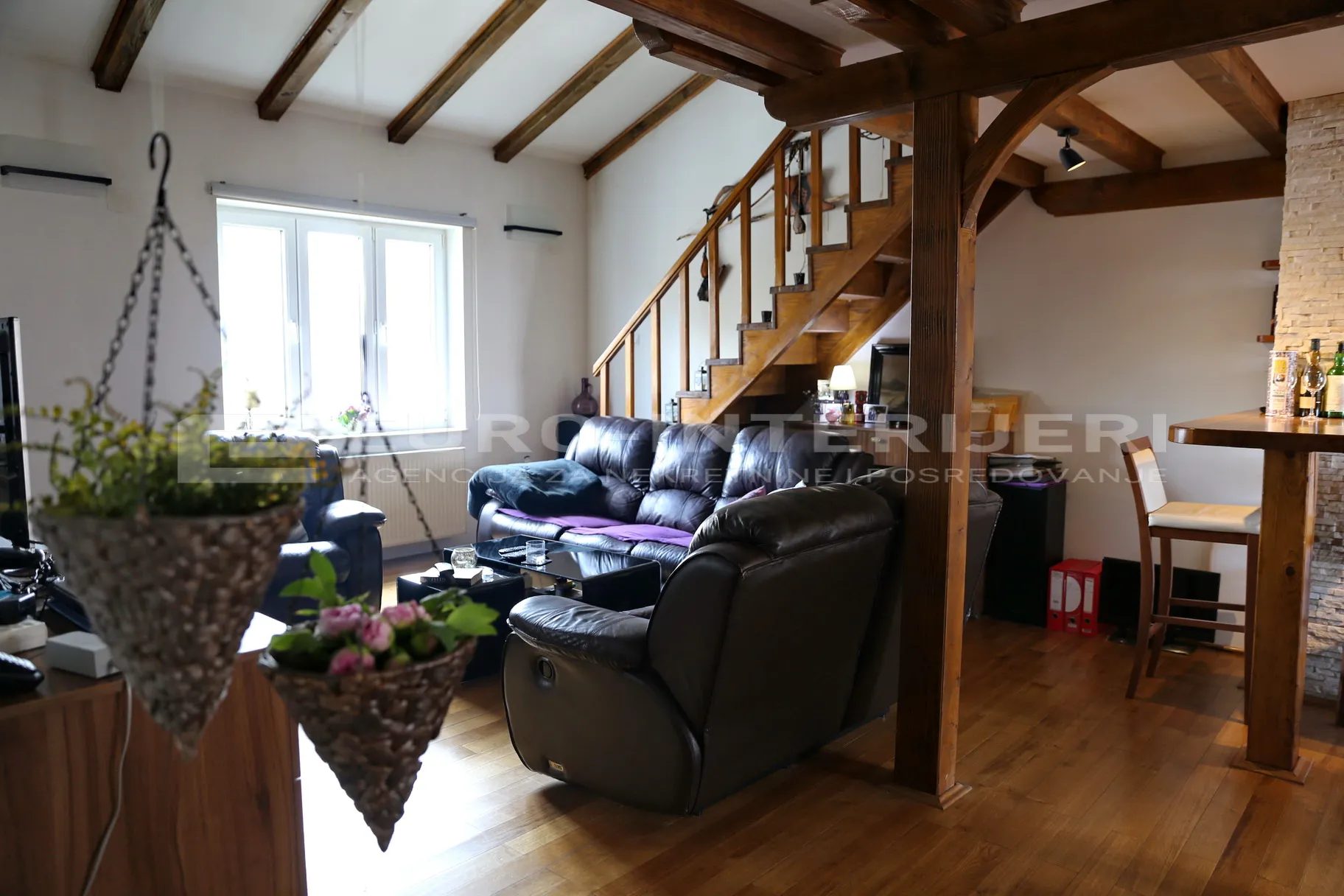 prodaja kuće - zagreb - kvatrić, površine 380 m² - bez provizije! - slika 2