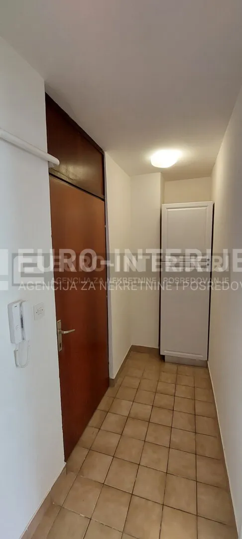 iznajmljujemo dvosoban stan na trešnjevci. bez provizije! - slika 9