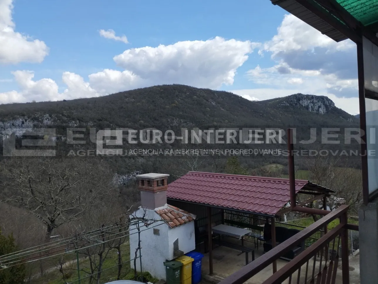 prodajemo kuću u istri - okolica buzeta s dvorištem i voćnjakom - slika 10