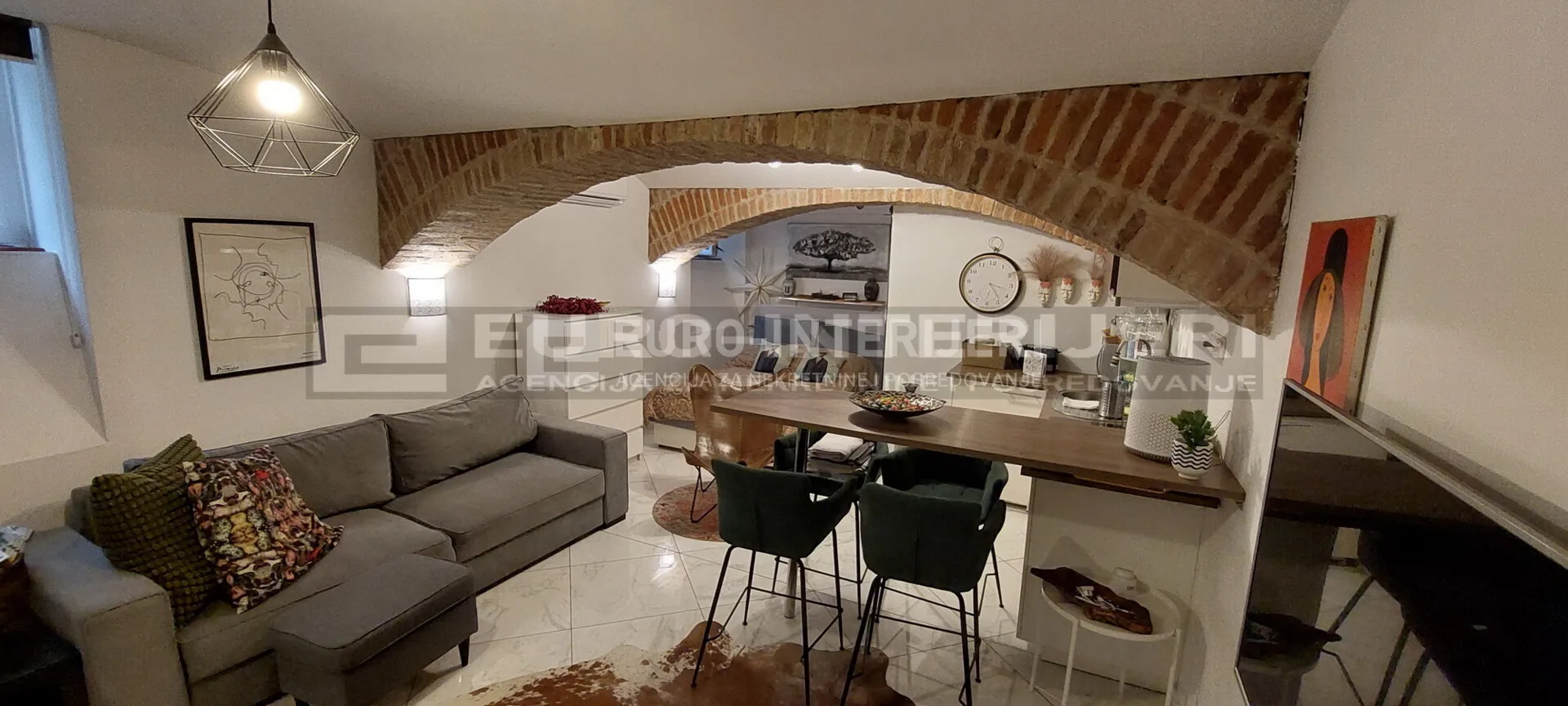 Zagreb - Centar - Berislavićeva ulica - stan 28,70 m², BEZ PROVIZIJE!