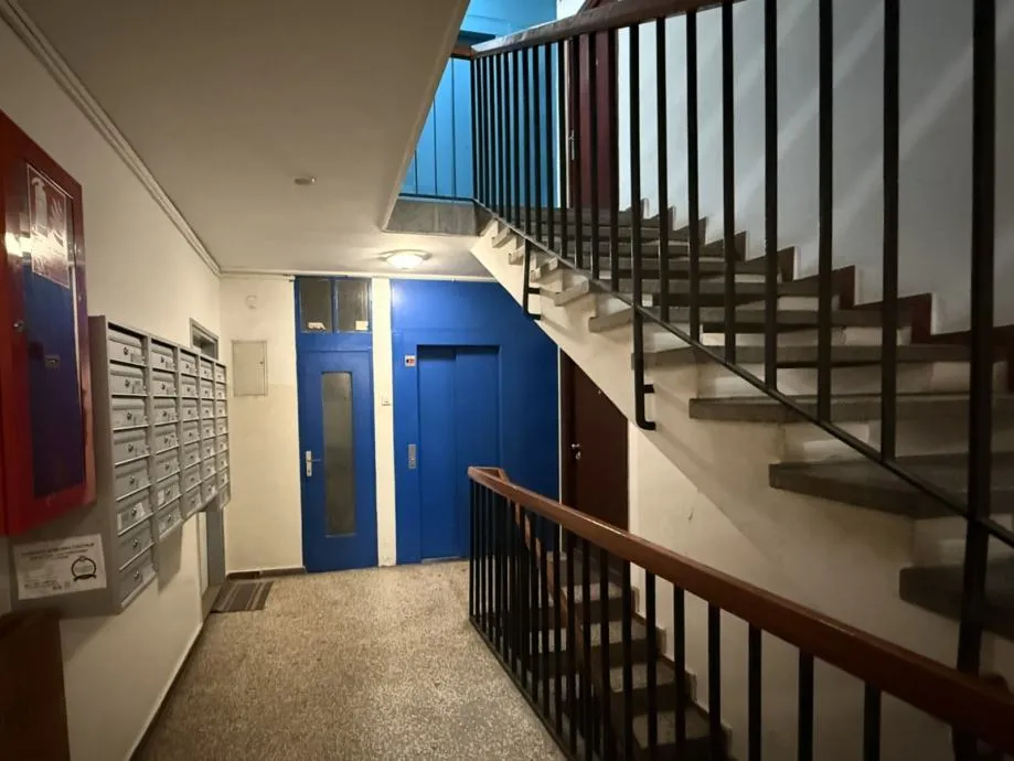 zagreb - srednjaci, trosoban namješten stan, bez provizije! - slika 9