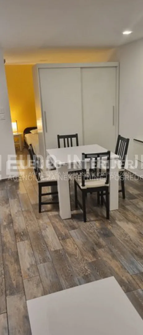 urbana vila s tri stana - ukupno 140 m² - zagreb, kustošija - slika 7