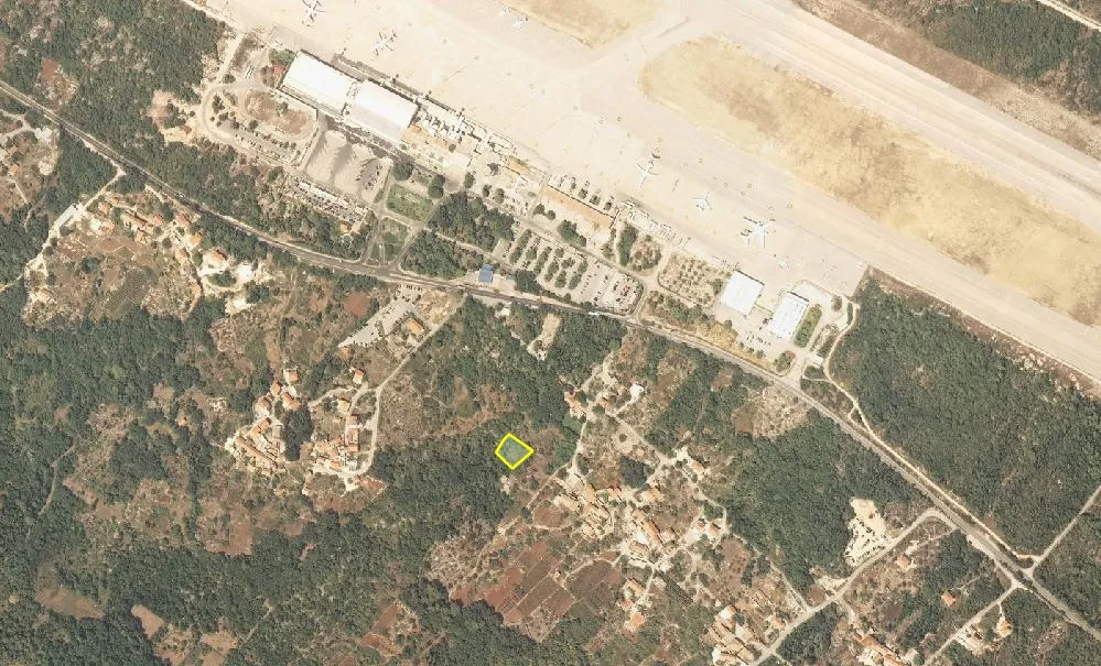 Građevinsko zemljište, Čilipi - nadomak aerodroma pov. 1.217 m² - Čilipi, Konavle