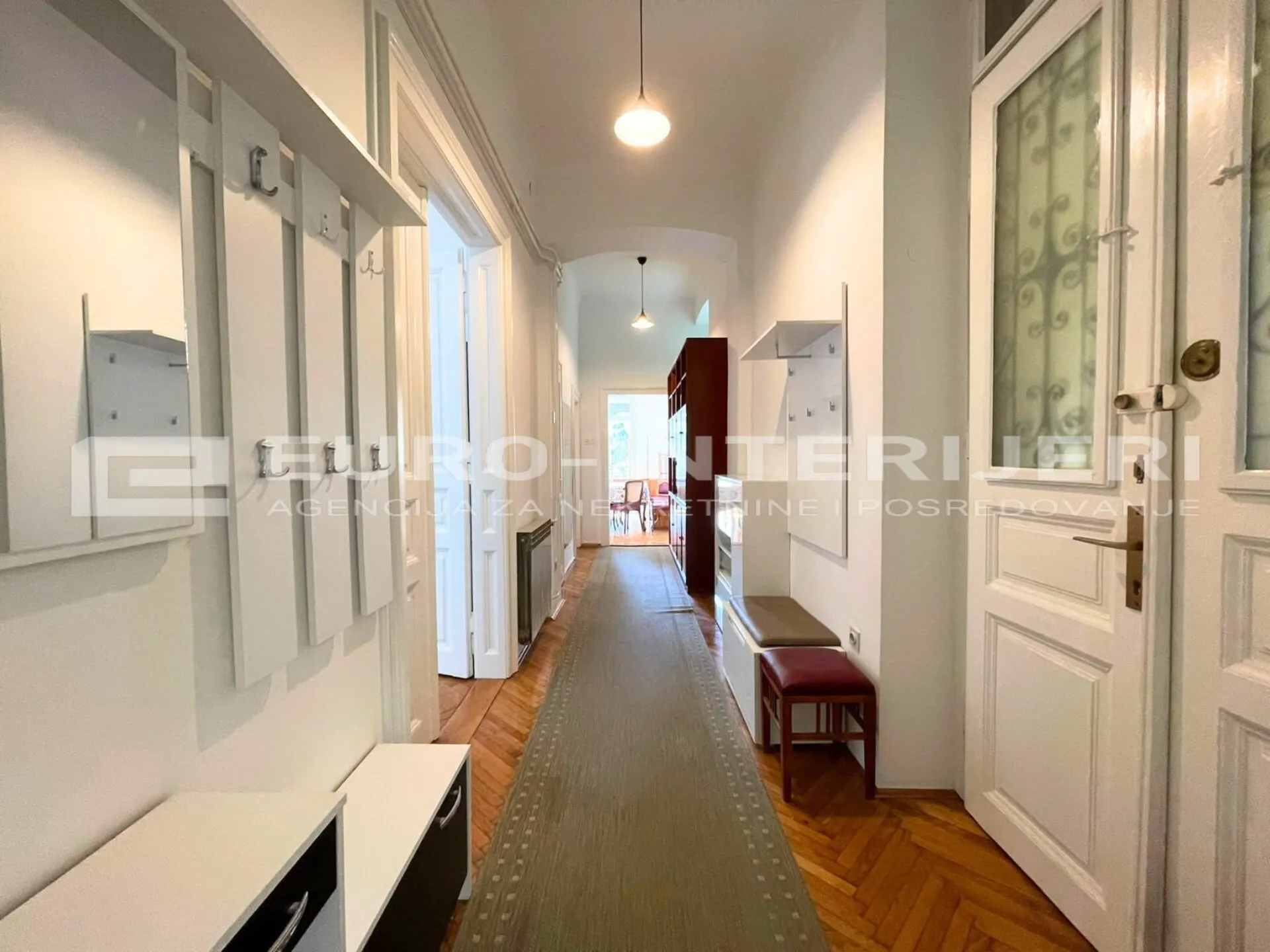 zagreb centar palmotićeva ul. četverosoban stan 100 m² balkon najam - slika 16