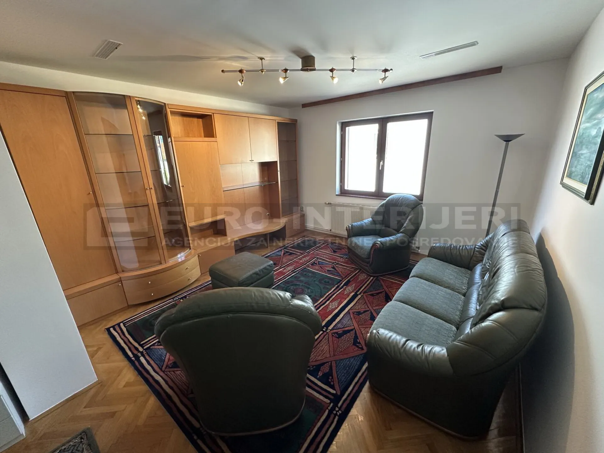 trnje, najam - trosoban stan 75 m². bez provizije! - slika 2