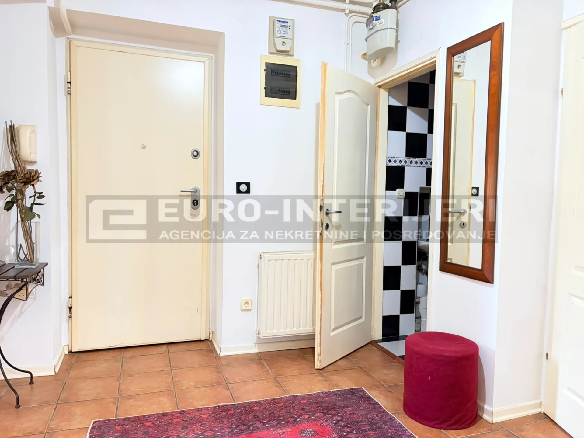 zagreb brozova ul. trosoban stan ukupne površine 78 m² + pm - slika 14