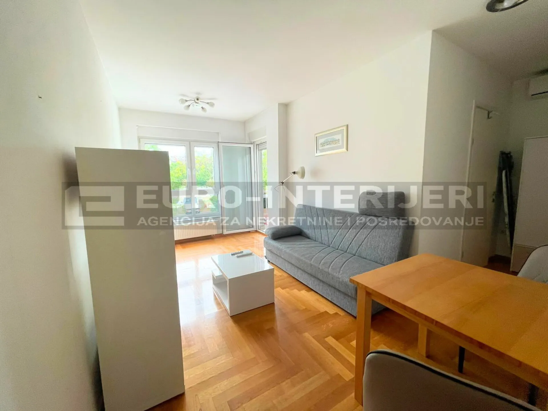 zagreb jarun vogrinec ul. dvosoban stan 47,52 m² + pm - slika 4