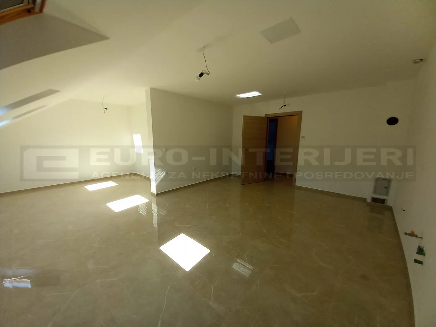 Stan: Požega, četverosoban, renoviran 83 m² - Tekija, Požega