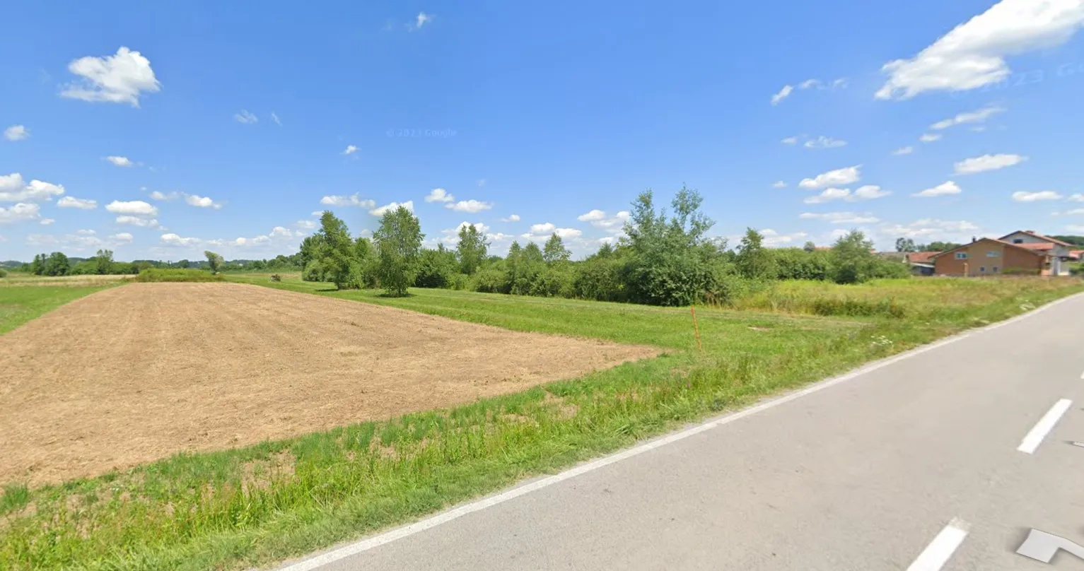 Jakovlje - građevinsko zemljište 6.722 m² s pravomoćnom građevinskom - Jakovlje, Jakovlje