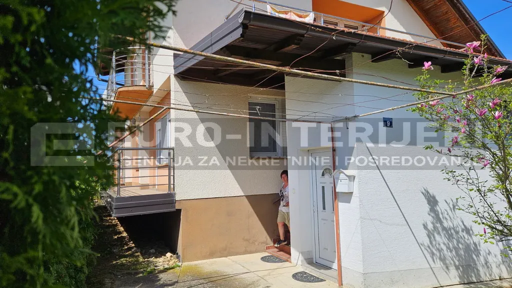 obiteljska kuća jakovlje, uredna s urednom okućnicom - slika 4