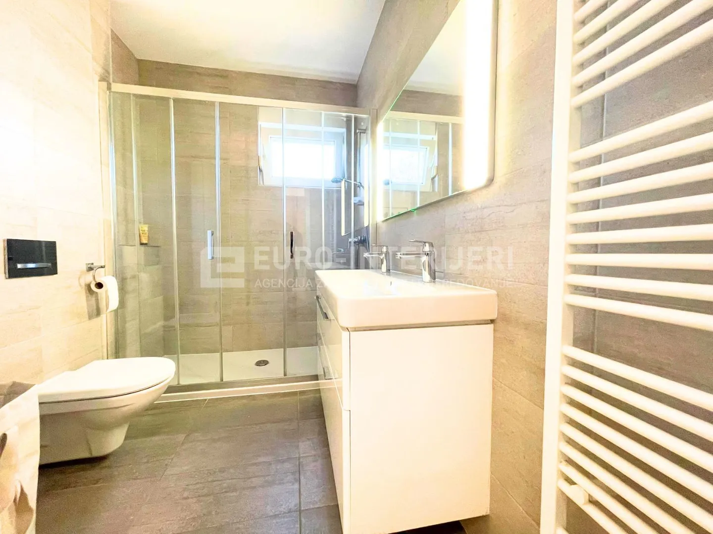 zagreb, borčec, dvoetažan četverosoban stan 116 m2 s privatnim vrtom 390 m2 + 2 pm - slika 36