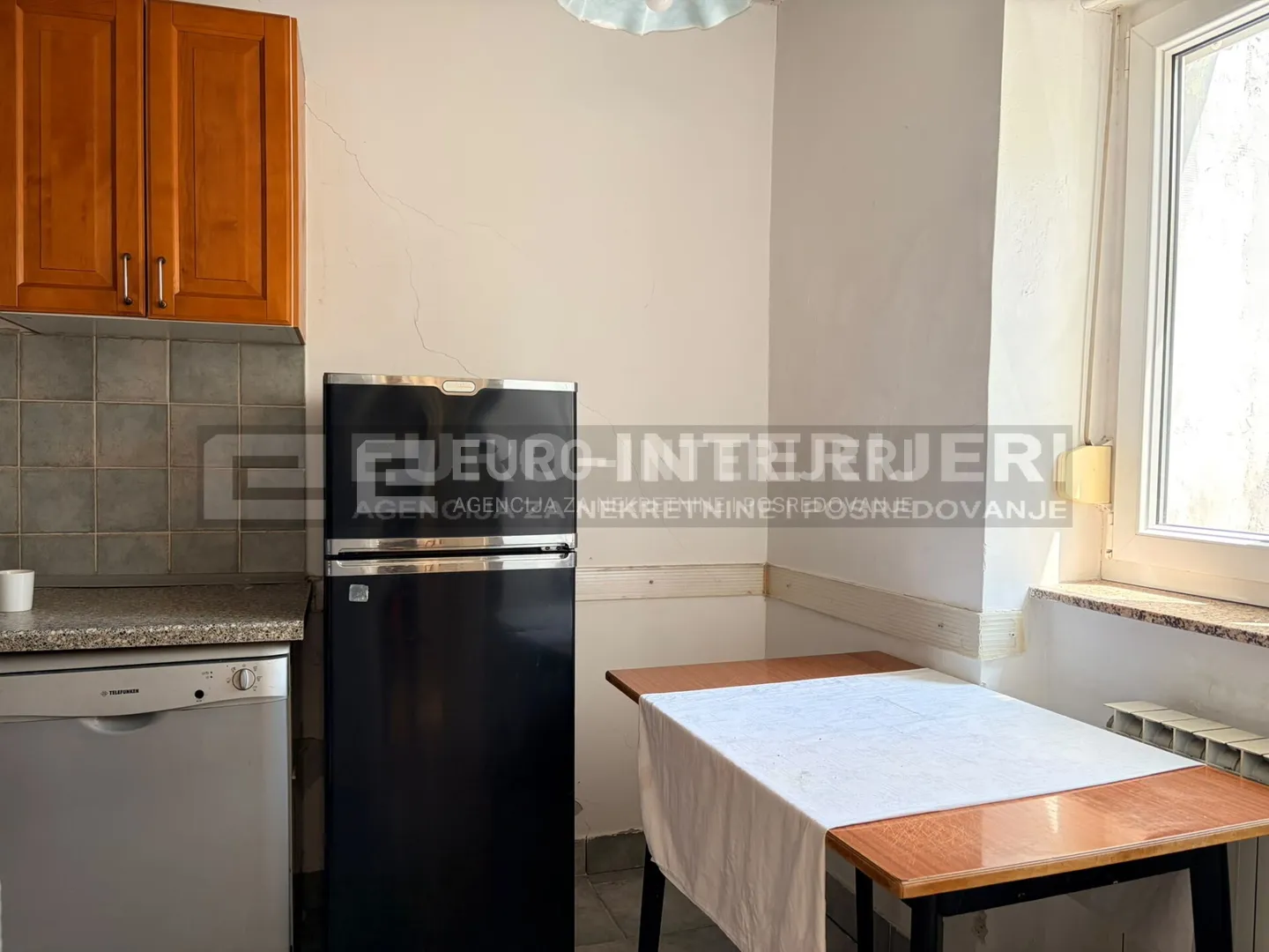 zagreb, pantovčak, dvosoban stan, 60 m² + balkon - slika 8