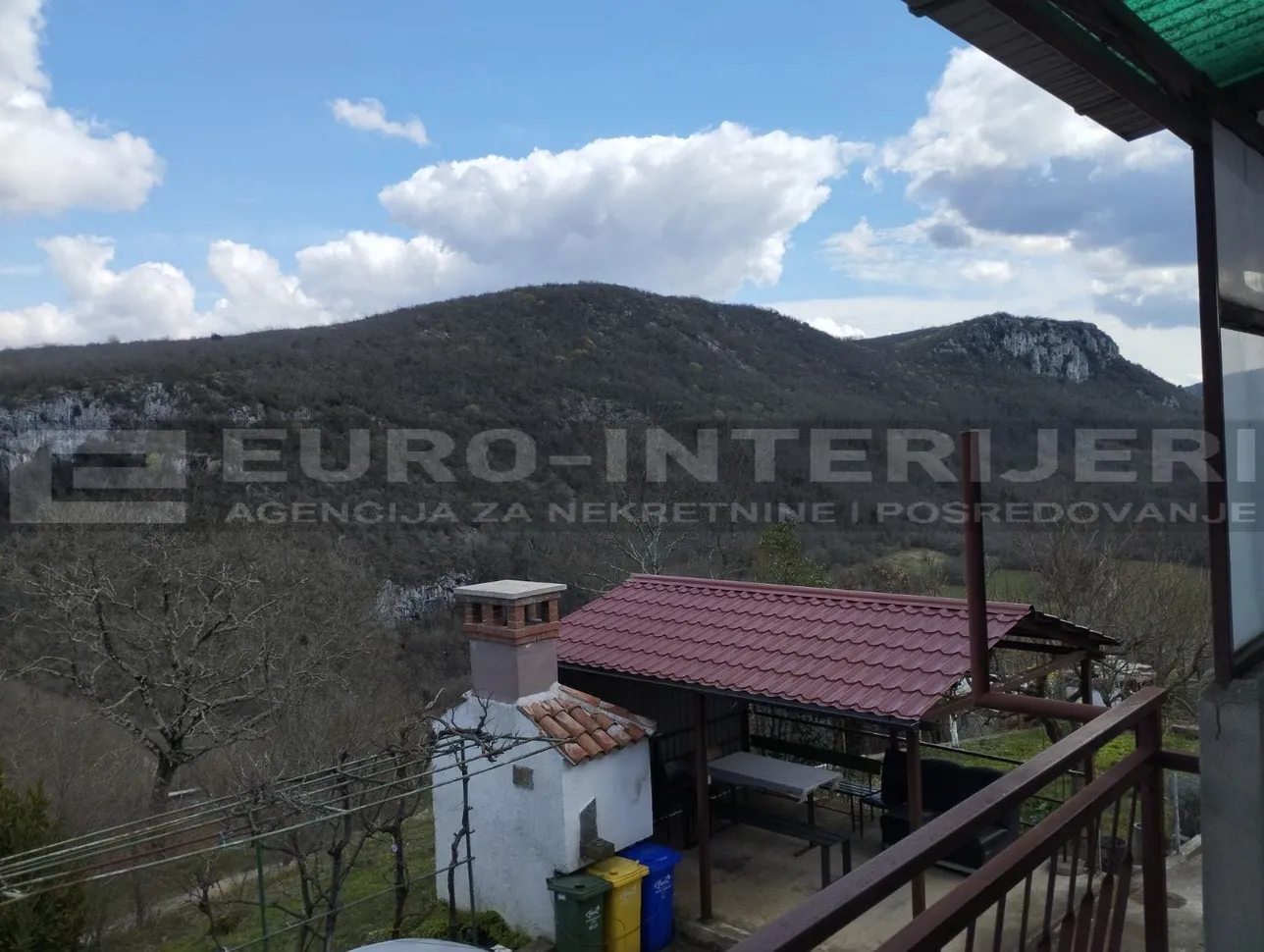 prodajemo kuću u istri - okolica buzeta - slika 10