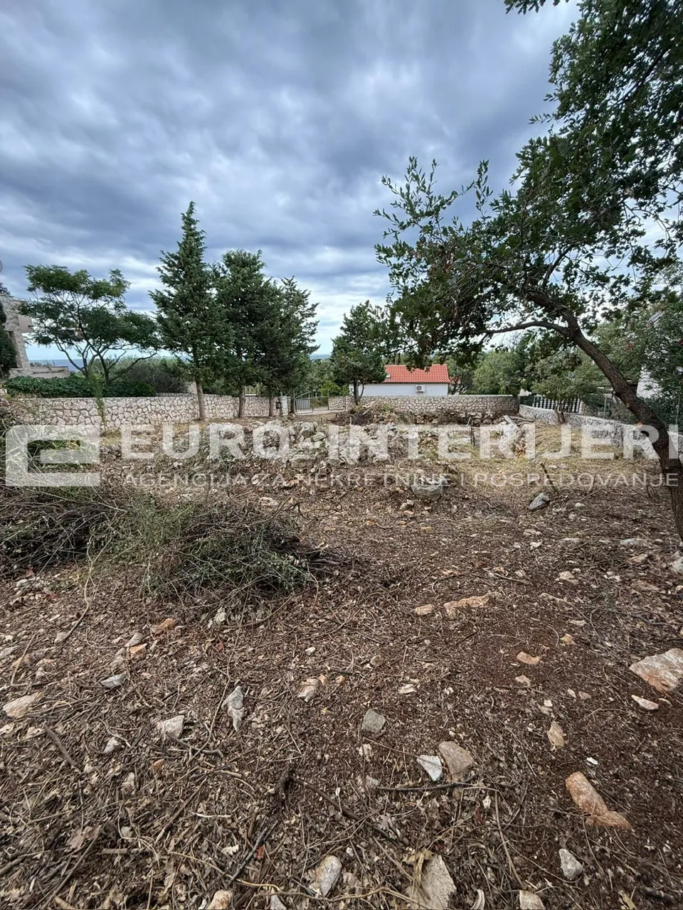 prodaje se građevinsko zemljište s projektom i građ. dozvolom otok pag - slika 12