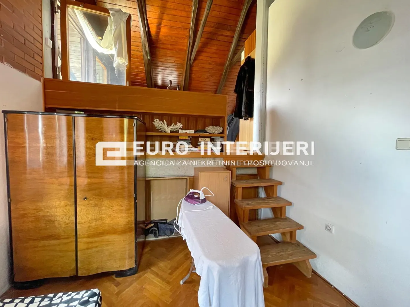 samobor, anindol – obiteljska kuća 180 m² na parceli od 523 m² - slika 18
