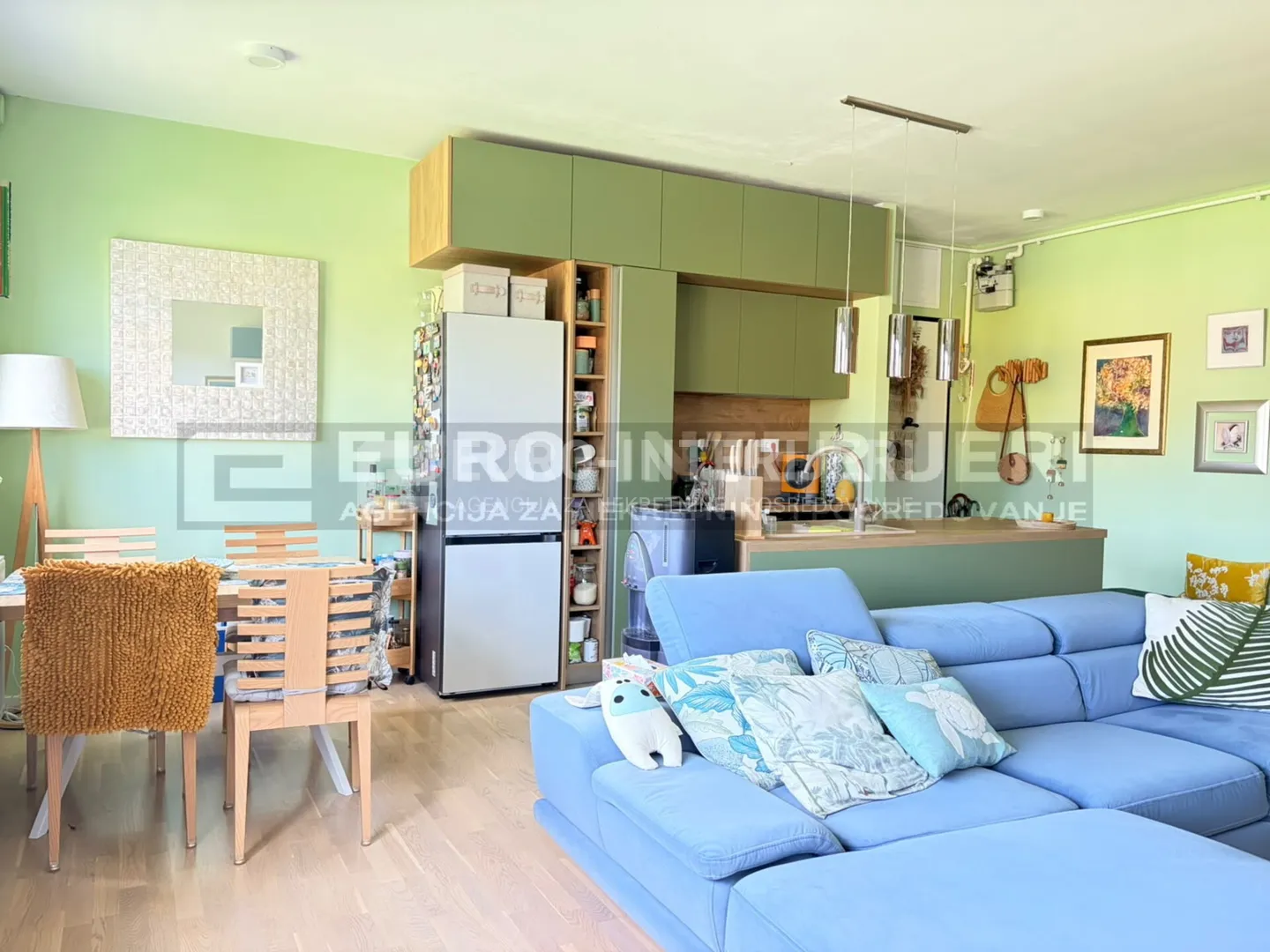 zagreb stenjevec samoborska cesta dvosoban stan nkp 55,36 m² parking - slika 1