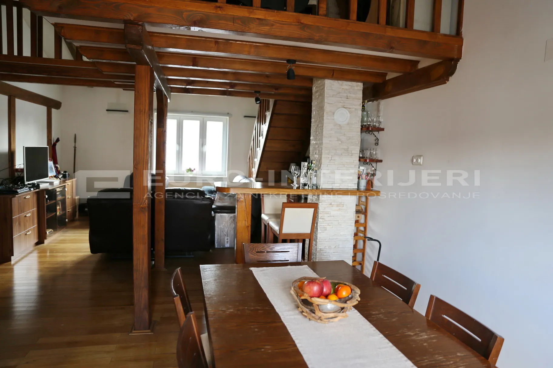 prodaja kuće - zagreb - kvatrić, površine 380 m² - bez provizije! - slika 3