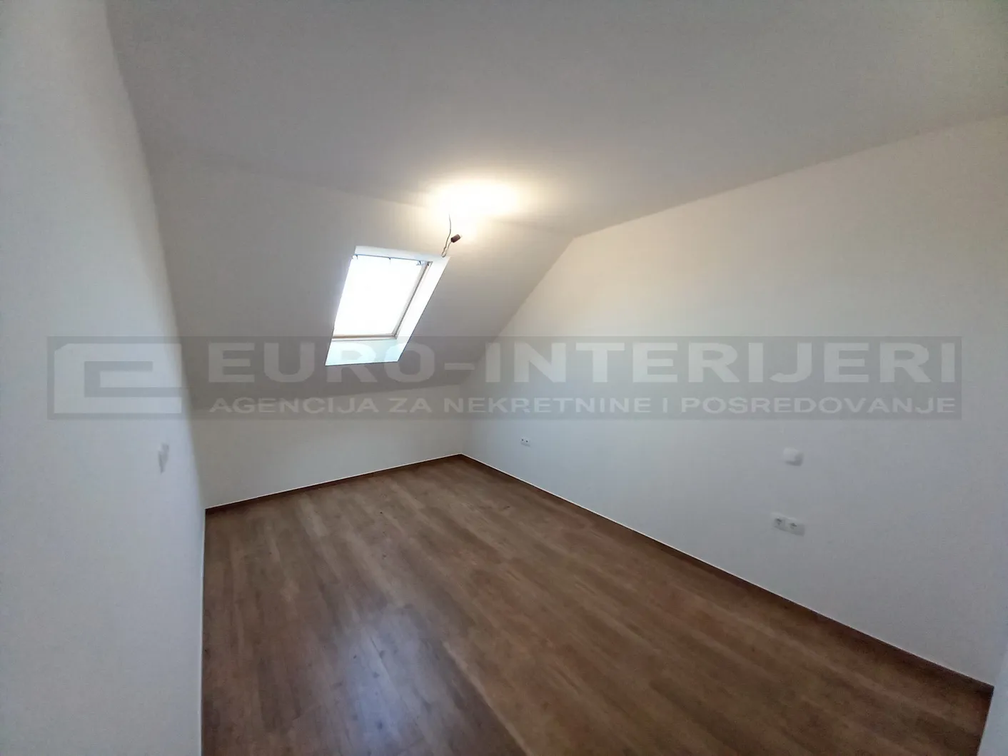 stan: požega, četverosoban, renoviran 83 m² - slika 4