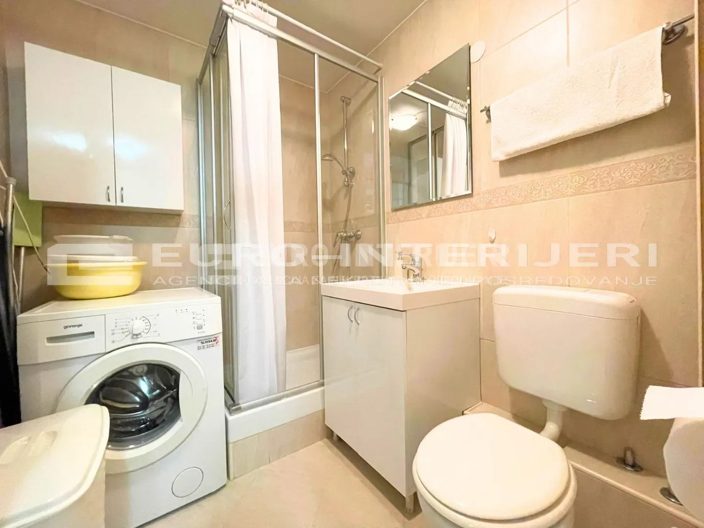 zagreb, malešnica, uređena garsonijera 34 m² lift ostava - slika 12