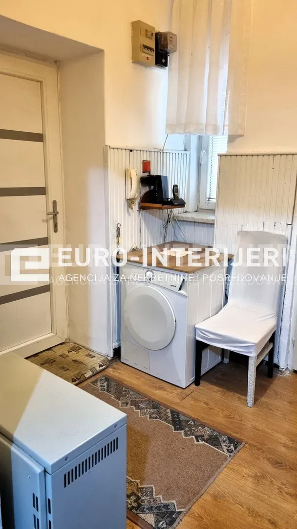 zagreb, centar, gundulićeva ul., dva stamb. objekta ukupno 58 m² - slika 6