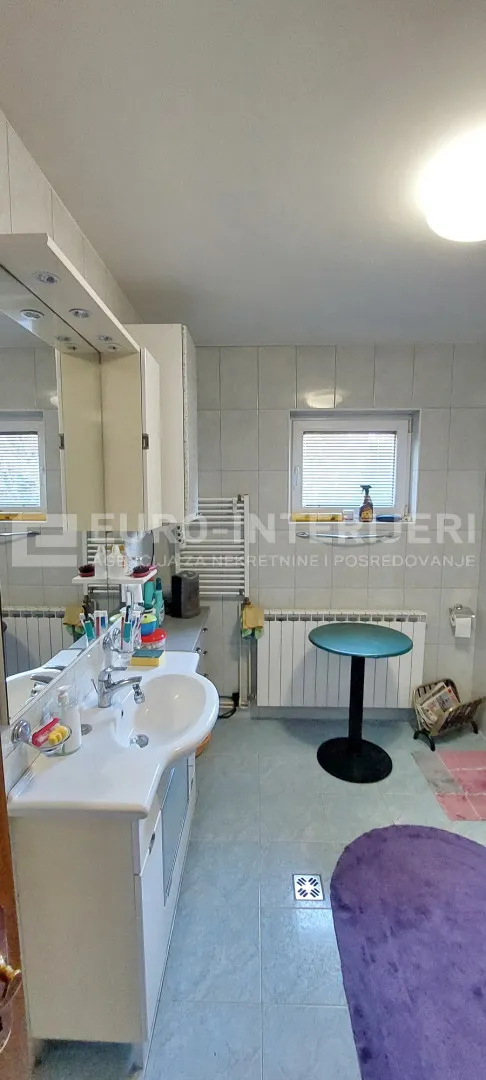 kuća bizek 380 m² - bez provizije! - slika 9