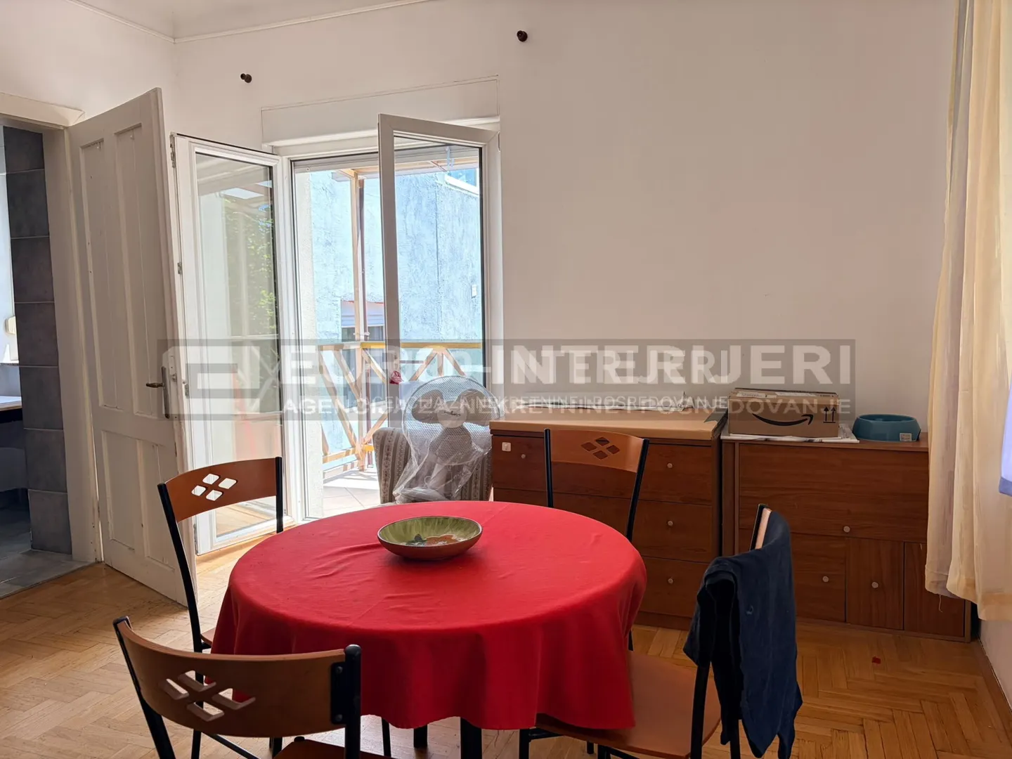 zagreb, pantovčak, dvosoban stan, 60 m² + balkon - slika 2