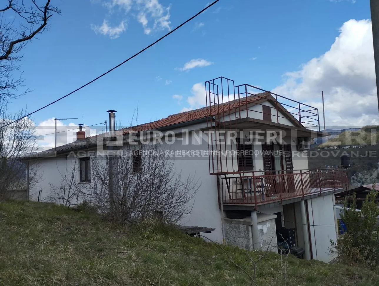 prodajemo kuću u istri - okolica buzeta s dvorištem i voćnjakom - slika 7