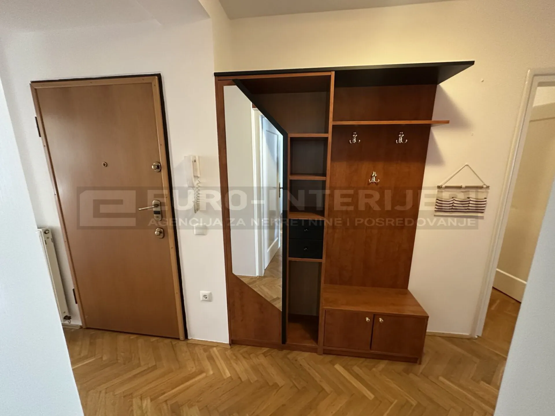 trnje, najam - trosoban stan 75 m². bez provizije! - slika 10
