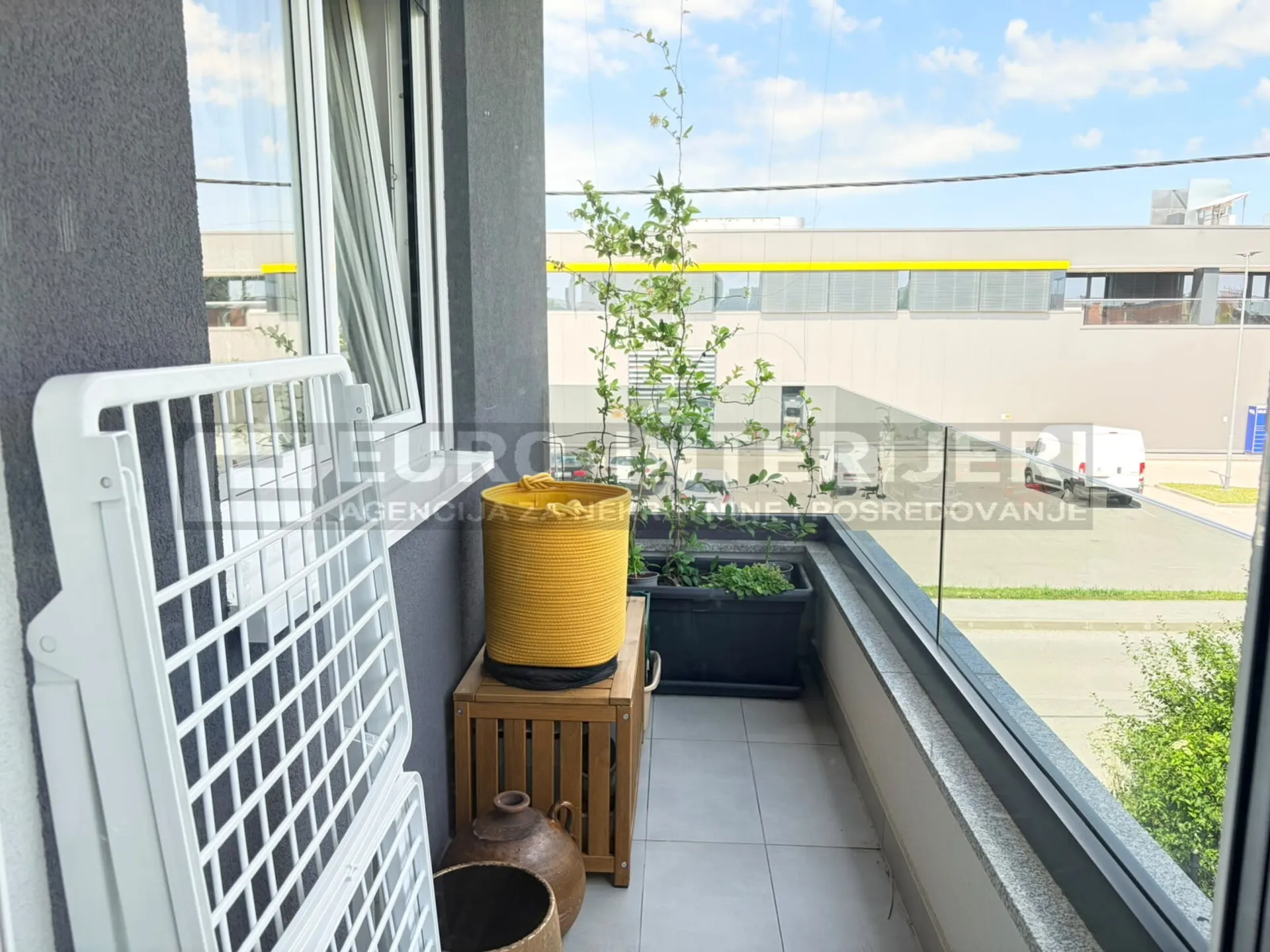 zagreb stenjevec samoborska cesta dvosoban stan nkp 55,36 m² parking - slika 14