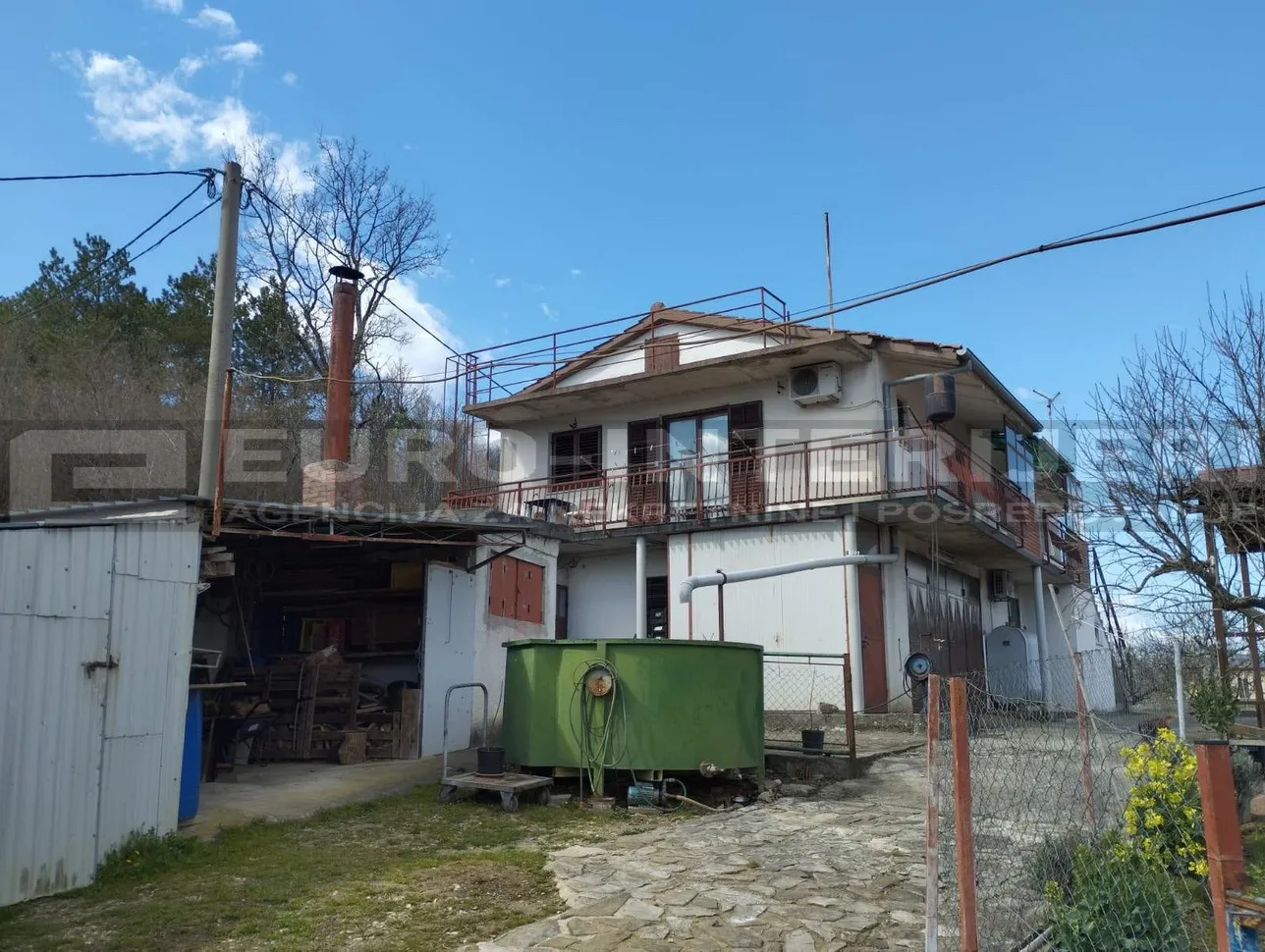 prodajemo kuću u istri - okolica buzeta - slika 11